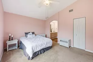 215 Grays Dr, Oswego, IL 60543 - Photo 16