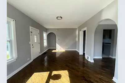 1609 S 9th Avenue, Maywood, IL 60153 - Photo 2