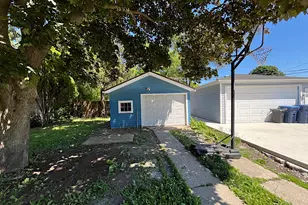 1609 S 9th Ave, Maywood, IL 60153 - Photo 12