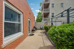 4749 N Dover St, Chicago, IL 60640 - Photo 24