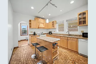 4749 N Dover Street, Chicago, IL 60640 - Photo 14