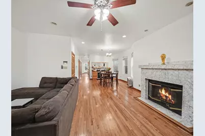 4749 N Dover Street, Chicago, IL 60640 - Photo 12