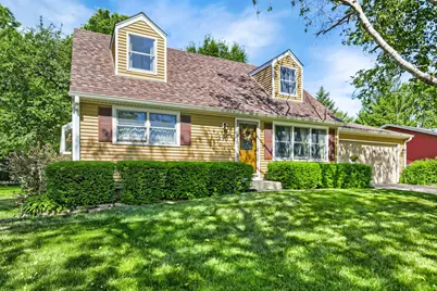 390 Cornell Lane, Elgin, IL 60123 - Photo 1