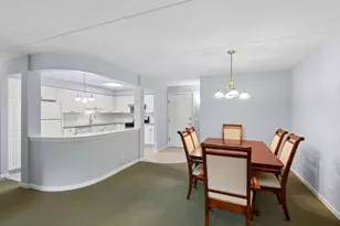 3900 W Bryn Mawr Ave, Chicago, IL 60659 - Photo 6