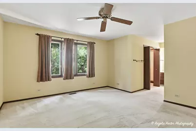 4718 Lake Dawnwood Drive, McHenry, IL 60051 - Photo 24