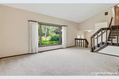 4718 Lake Dawnwood Drive, McHenry, IL 60051 - Photo 6