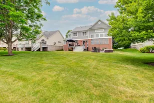 1679 N Stanwich Rd, Vernon Hills, IL 60061 - Photo 36