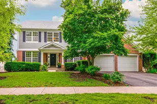 1679 N Stanwich Rd, Vernon Hills, IL 60061 - Photo 1