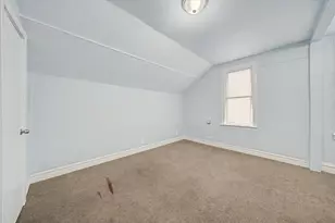 8239 S Colfax Ave, Chicago, IL 60617 - Photo 14