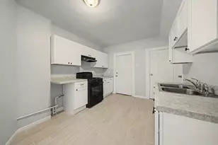 8239 S Colfax Ave, Chicago, IL 60617 - Photo 4