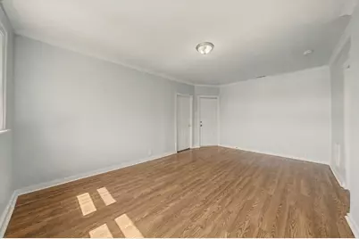8239 S Colfax Avenue, Chicago, IL 60617 - Photo 12
