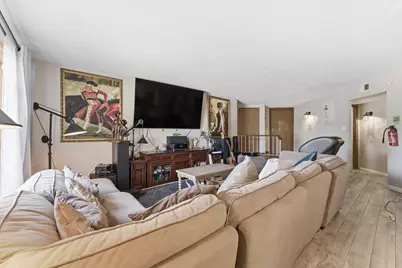 6401 Pershing Road #105, Stickney, IL 60402 - Photo 8