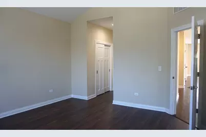 10705 Gigi Drive, Orland Park, IL 60462 - Photo 14