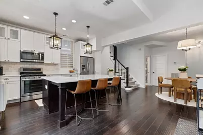 2626 N Wayne Avenue #Rear, Chicago, IL 60614 - Photo 8