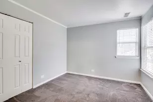 1829 Quaker Hollow Ln, Streamwood, IL 60107 - Photo 14