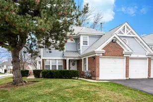 1829 Quaker Hollow Ln, Streamwood, IL 60107 - Photo 1