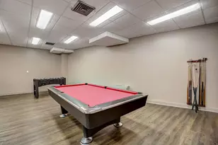 3930 N Pine Grove Ave, Chicago, IL 60613 - Photo 28