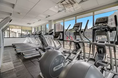 3930 N Pine Grove Avenue #2708, Chicago, IL 60613 - Photo 24