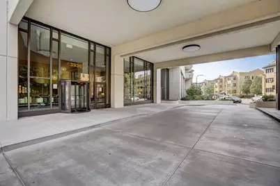 3930 N Pine Grove Avenue #2708, Chicago, IL 60613 - Photo 6
