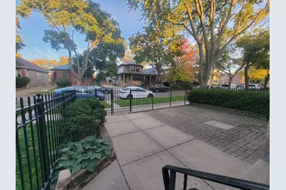 5632 N Rockwell Street, Chicago, IL 60659 - Photo 2
