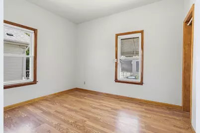 609 Greenbay Avenue, Calumet City, IL 60409 - Photo 6