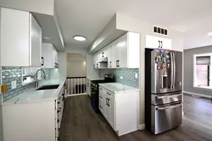 3006 S Lyman St, Chicago, IL 60608 - Photo 8