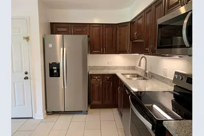 2129 Ammer Ridge Court #301, Glenview, IL 60025 - Photo 4