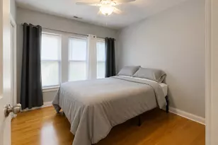 6711 N Lakewood Ave, Chicago, IL 60626 - Photo 6