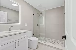 33 Valewood Rd, West Chicago, IL 60185 - Photo 14