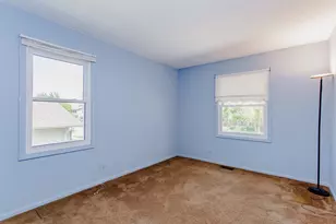 750 Michigan Ln, Elk Grove Village, IL 60007 - Photo 18