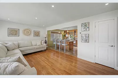 222 S Mayfair Place, Chicago Heights, IL 60411 - Photo 8