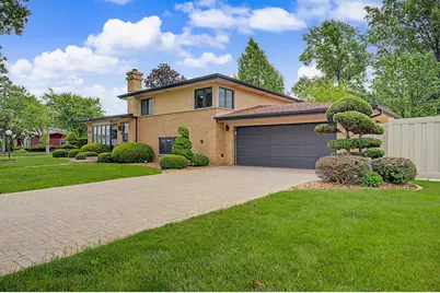 222 S Mayfair Place, Chicago Heights, IL 60411 - Photo 1
