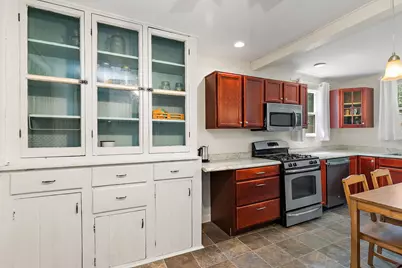 645 Haish Boulevard, Dekalb, IL 60115 - Photo 8