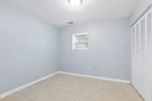 1404 S Hamlin Ave, Chicago, IL 60623 - Photo 10