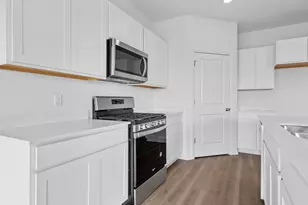 2912 Savana Dr, Joliet, IL 60435 - Photo 8