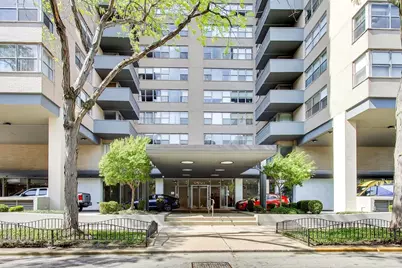 6301 N Sheridan Road #4G, Chicago, IL 60660 - Photo 2