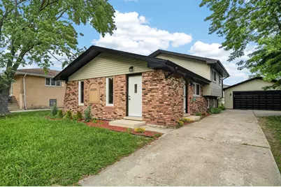 20031 Terrace Avenue, Lynwood, IL 60411 - Photo 1