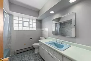 6401 W 52nd St, Chicago, IL 60638 - Photo 8