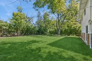 453 Tomahawk St, Park Forest, IL 60466 - Photo 22