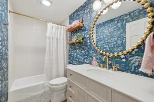 [Address not provided], Chicago, IL 60657 - Photo 16