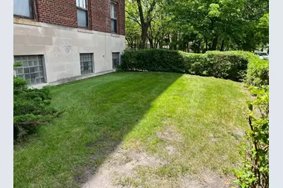 2121 E 72nd Street, Chicago, IL 60649 - Photo 6