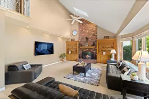 3120 Deering Bay Dr, Naperville, IL 60564 - Photo 10