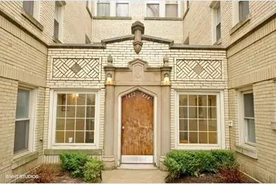 7432 N Oakley Avenue #3A, Chicago, IL 60645 - Photo 1