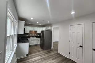 8813 N Grand St, Niles, IL 60714 - Photo 10