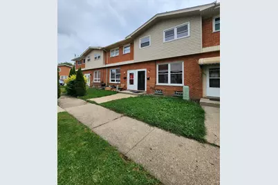 8813 N Grand Street, Niles, IL 60714 - Photo 2