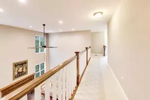 823 Heatherfield Cir, Naperville, IL 60565 - Photo 22