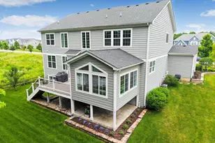823 Heatherfield Cir, Naperville, IL 60565 - Photo 40