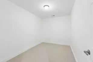 7000 N Kilpatrick Ave, Lincolnwood, IL 60712 - Photo 48