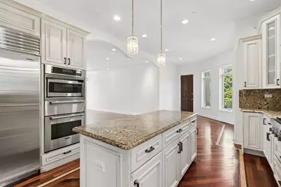 7000 N Kilpatrick Avenue, Lincolnwood, IL 60712 - Photo 20