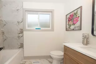 12616 S Lincoln St, Calumet Park, IL 60827 - Photo 12